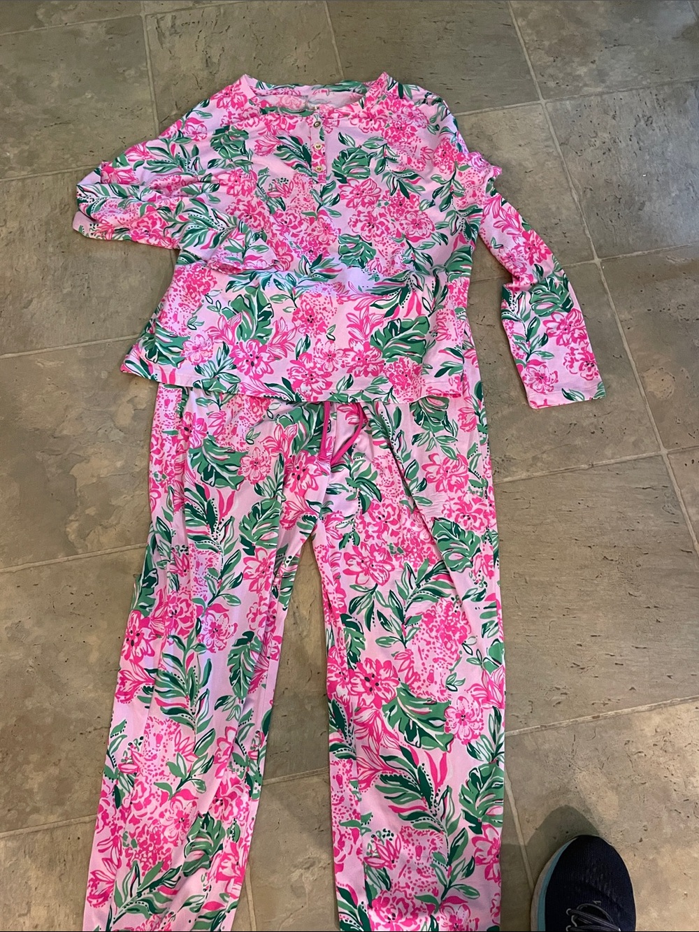 Lilly Pulitzer Pink & Green Floral Womens Pajama Set